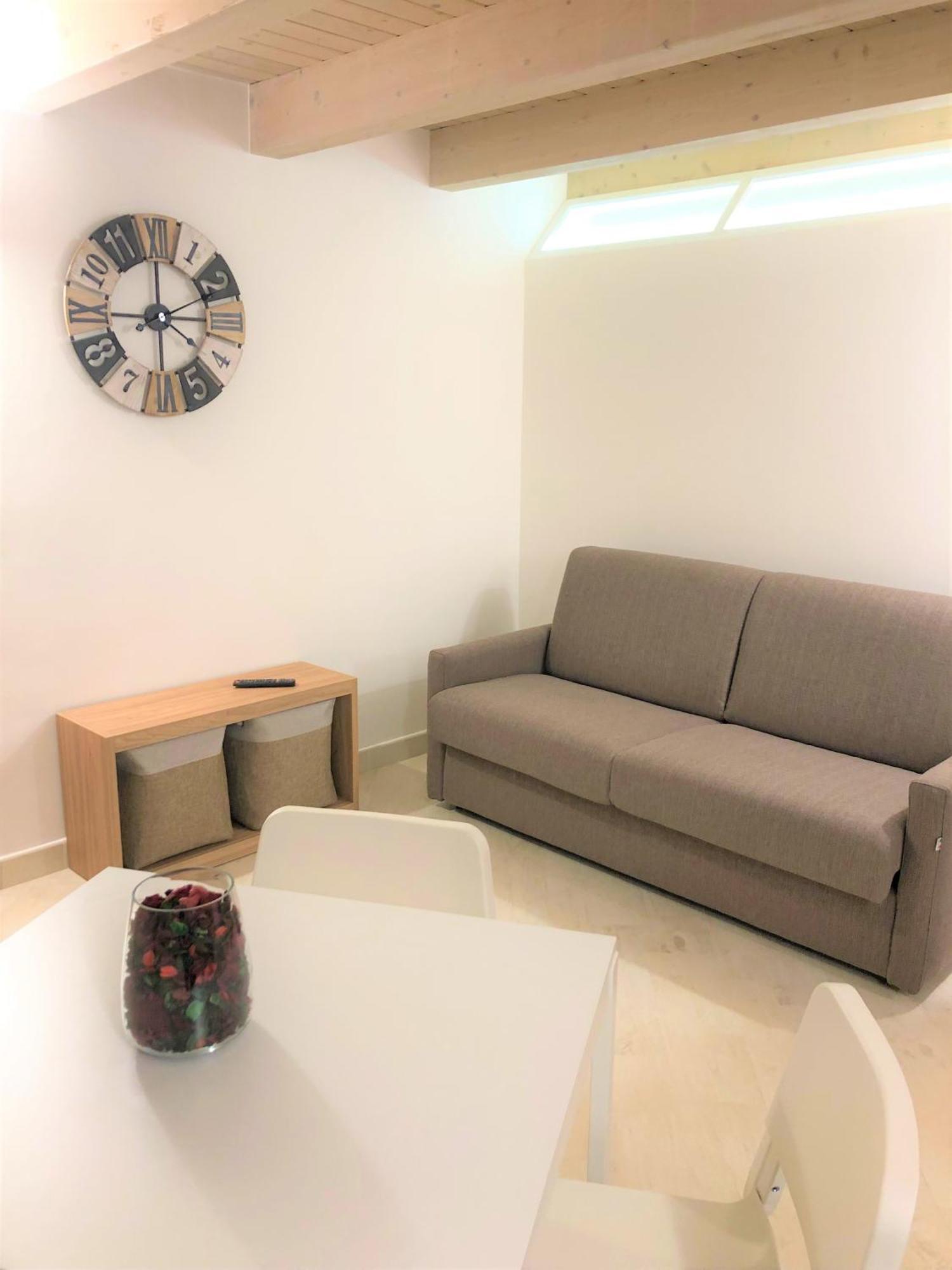 More Apartments Il Ferrarese2 Bari Room photo